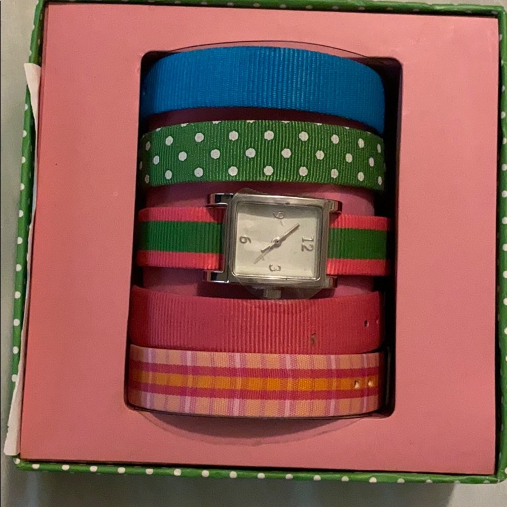 Watch with exchangeable bands